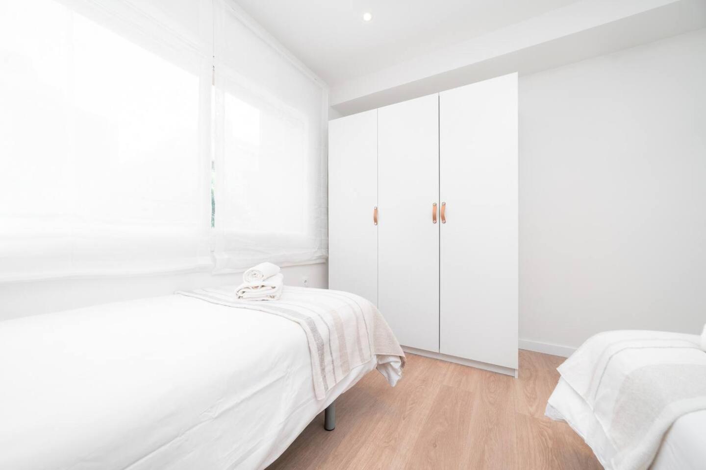 Soler Apartments Sant Adria de Besos Ngoại thất bức ảnh