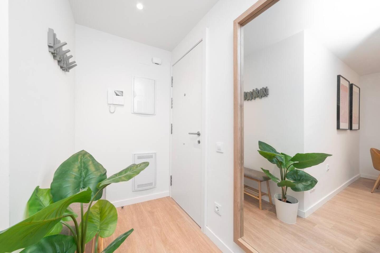Soler Apartments Sant Adria de Besos Ngoại thất bức ảnh