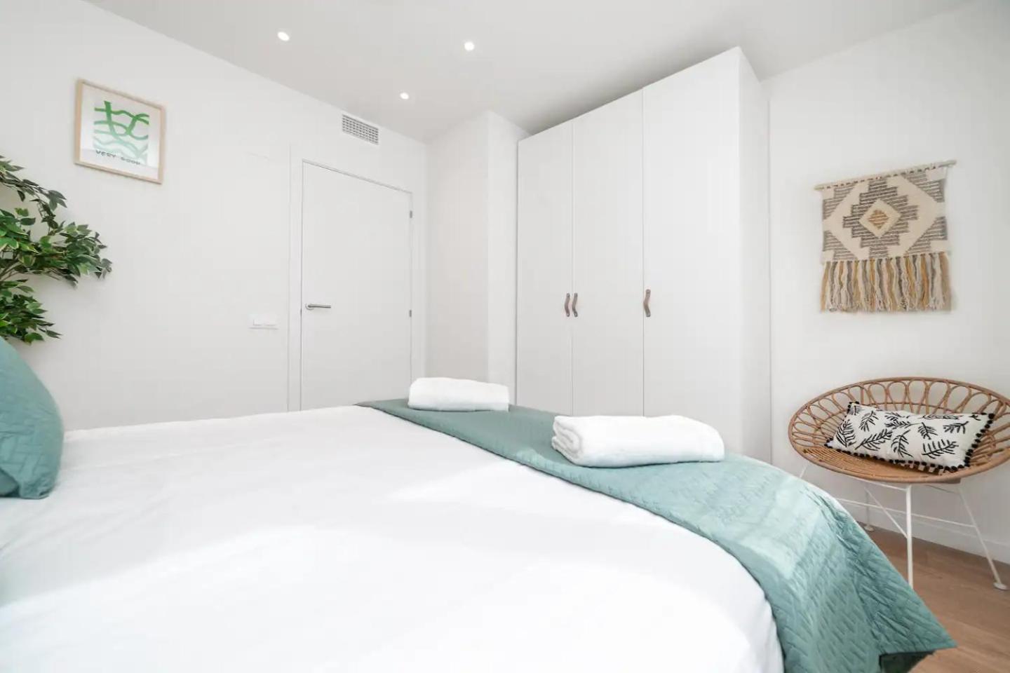 Soler Apartments Sant Adria de Besos Ngoại thất bức ảnh